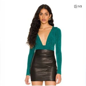 Superdown Teal Long Sleeve Open Back Top (never worn)